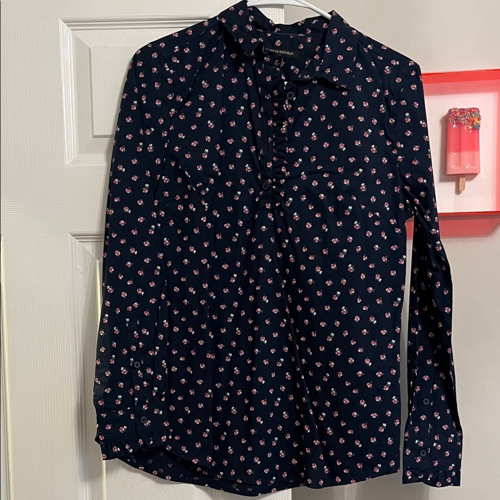 Banana Republic Floral Navy Women's Top